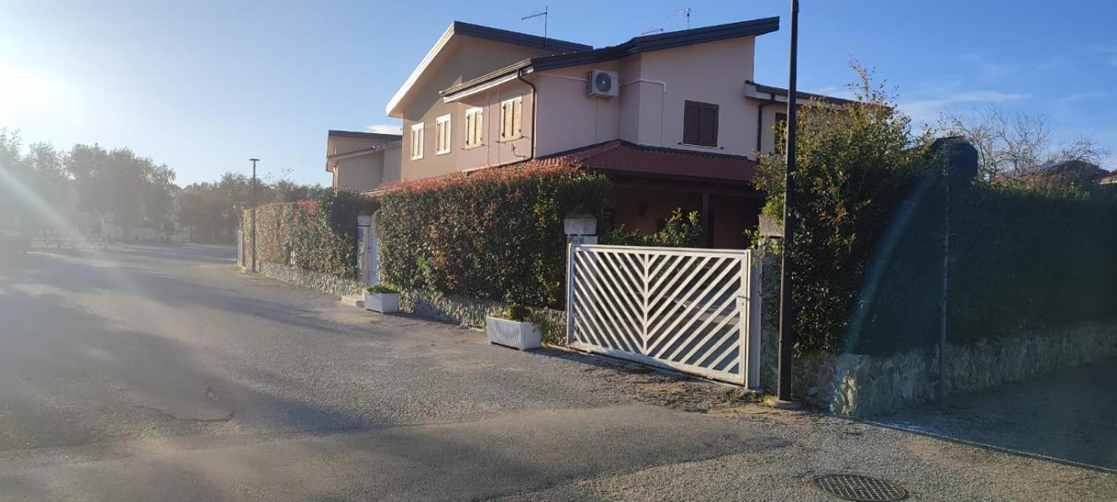 Villetta Aurora Villaggio Porto Ada A 2 Passi Dal Mare ปิซโซ ภายนอก รูปภาพ